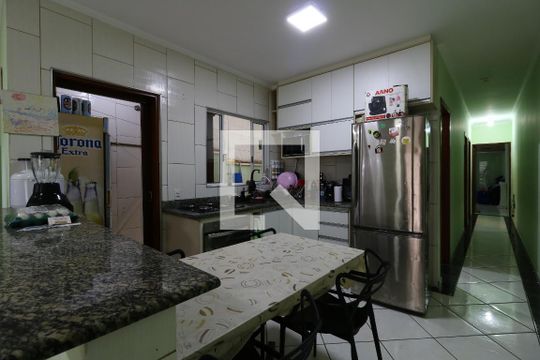Cozinha de apartamento à venda com 3 quartos, 120m² em Parque Capuava, Santo André