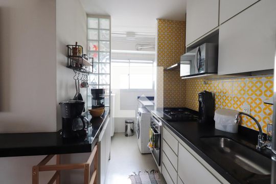 Cozinha de apartamento para alugar com 2 quartos, 65m² em Tatuapé, São Paulo