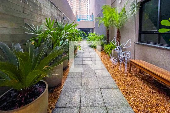 Área comum de kitnet/studio à venda com 1 quarto, 24m² em Pinheiros, São Paulo