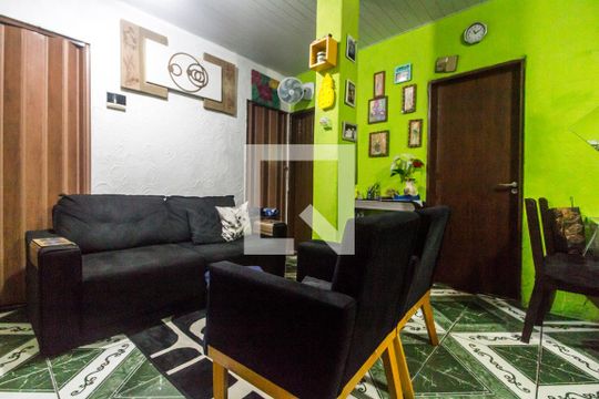 Casa para alugar com 2 quartos, 300m² em Jardim Mutinga, Barueri