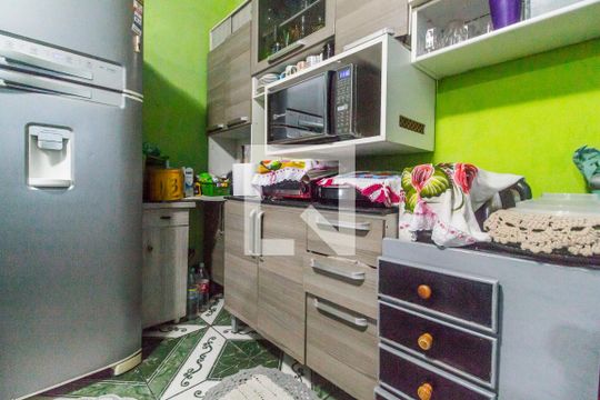 Cozinha de casa para alugar com 2 quartos, 300m² em Jardim Mutinga, Barueri