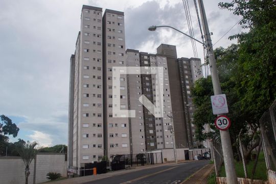 Fachada de apartamento para alugar com 1 quarto, 37m² em Jardim Betania, Sorocaba