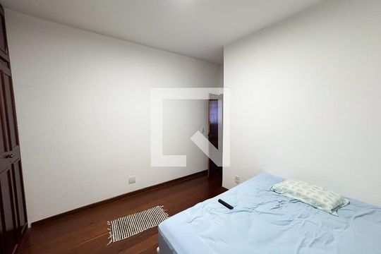 Quarto 5 de casa à venda com 4 quartos, 200m² em Bandeirantes, Contagem