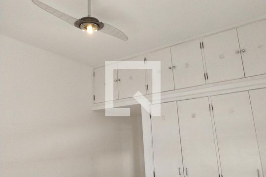 Quarto 1 de apartamento para alugar com 3 quartos, 120m² em Ipanema, Rio de Janeiro