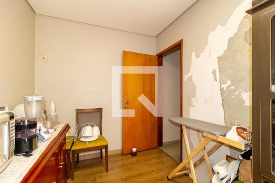 Quarto 1 de casa à venda com 4 quartos, 140m² em Vila Diva (zona Leste), São Paulo