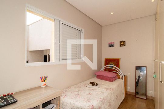 Quarto 2 de casa à venda com 4 quartos, 140m² em Vila Diva (zona Leste), São Paulo