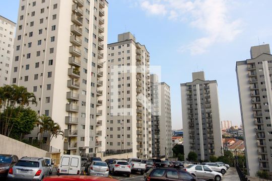 Área comum de apartamento para alugar com 3 quartos, 67m² em Veloso, Osasco