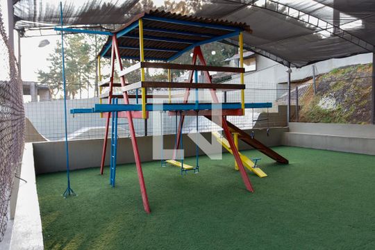 Área comum - Playground de apartamento para alugar com 3 quartos, 67m² em Veloso, Osasco