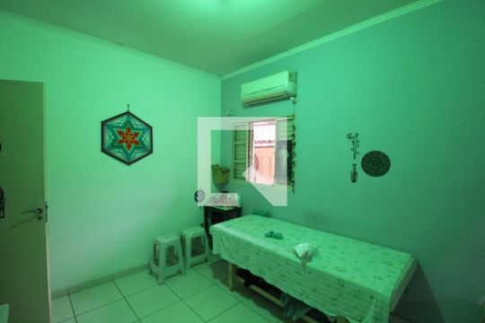Quarto 2 de casa para alugar com 4 quartos, 330m² em Sítio do Morro, São Paulo