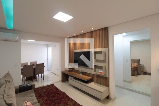 Apartamento à venda com 2 quartos, 122m² em Castelo, Belo Horizonte