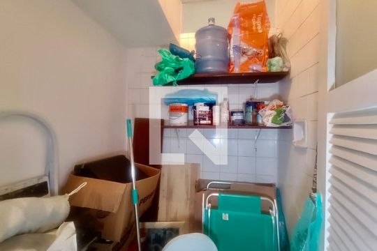 Quarto serviço 2 de apartamento à venda com 4 quartos, 270m² em Copacabana, Rio de Janeiro