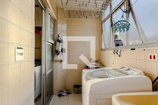 Área de Serviço de apartamento para alugar com 3 quartos, 100m² em Vila Clementino, São Paulo