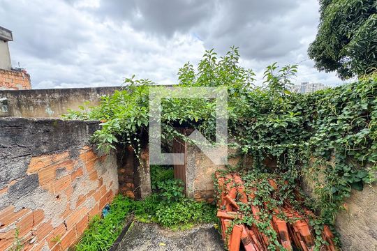 Área Externa de casa à venda com 3 quartos, 360m² em Santa Cruz Industrial, Contagem