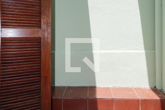 Quarto 2 de casa à venda com 4 quartos, 283m² em Campo Limpo, São Paulo