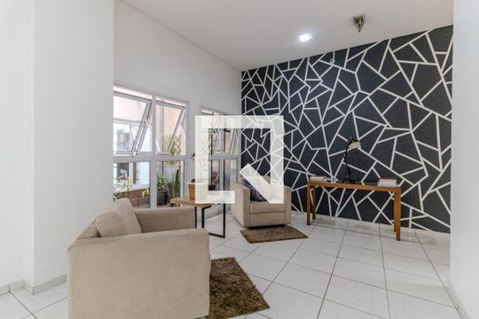 Hall social de kitnet/studio à venda com 1 quarto, 28m² em República, São Paulo