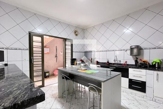 Cozinha de casa à venda com 3 quartos, 247m² em Jardim Independencia, São Bernardo do Campo