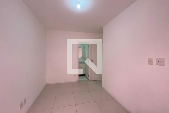 Quarto 2 de apartamento para alugar com 2 quartos, 62m² em Todos Os Santos, Rio de Janeiro