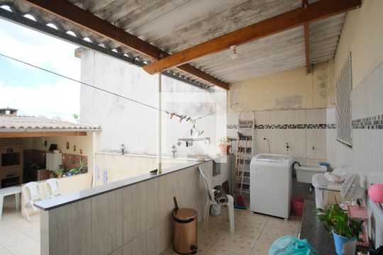 Área de Serviço de casa à venda com 3 quartos, 148m² em Penha de França, São Paulo