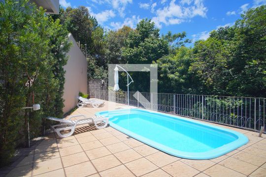 Área comum - Piscina de casa de condomínio à venda com 3 quartos, 125m² em Rondônia, Novo Hamburgo