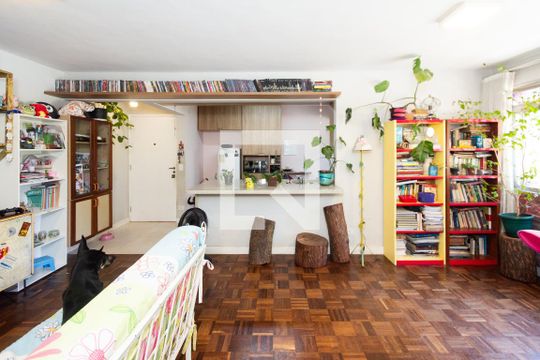Apartamento à venda com 2 quartos, 86m² em Vila Olímpia, São Paulo
