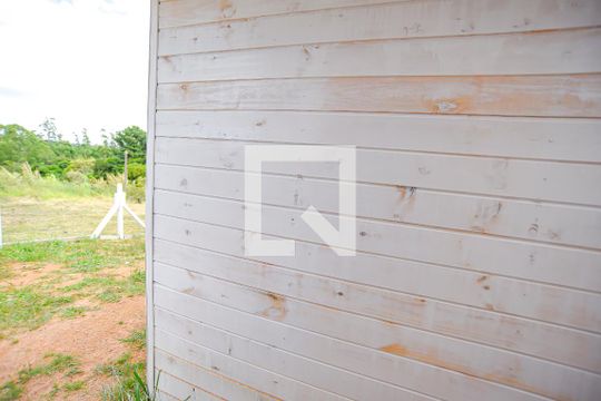 Vista da Sala de casa para alugar com 2 quartos, 50m² em  Lomba do Pinheiro, Viamão