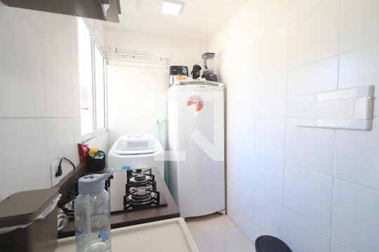 Cozinha de apartamento à venda com 2 quartos, 52m² em Santo Afonso, Novo Hamburgo