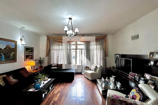 Sala de casa para alugar com 3 quartos, 187m² em Brooklin, São Paulo