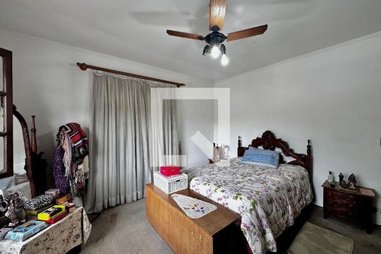 Suíte  de casa para alugar com 3 quartos, 187m² em Brooklin, São Paulo
