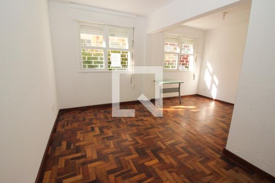 Apartamento à venda com 2 quartos, 62m² em Camaquã, Porto Alegre