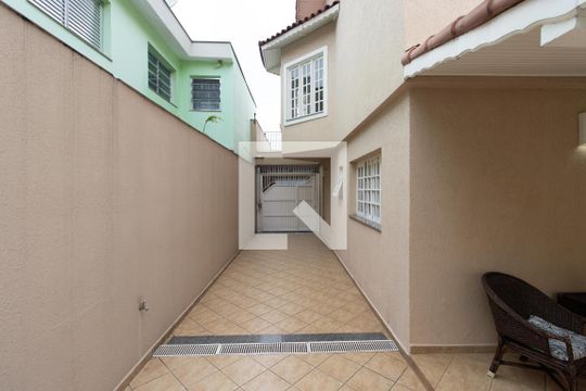 Quintal de casa à venda com 3 quartos, 320m² em Jardim Guanca, São Paulo
