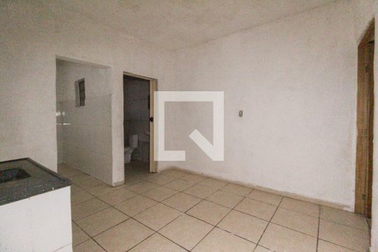 Sala/Cozinha de casa para alugar com 1 quarto, 45m² em Vila Cosmopolita, São Paulo