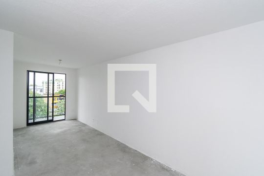 Sala de apartamento para alugar com 2 quartos, 52m² em Irajá, Rio de Janeiro