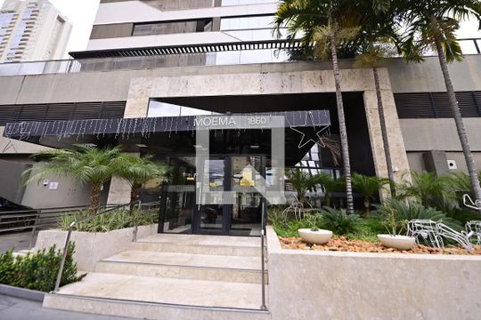 Fachada de apartamento à venda com 3 quartos, 123m² em Setor Bueno, Goiânia