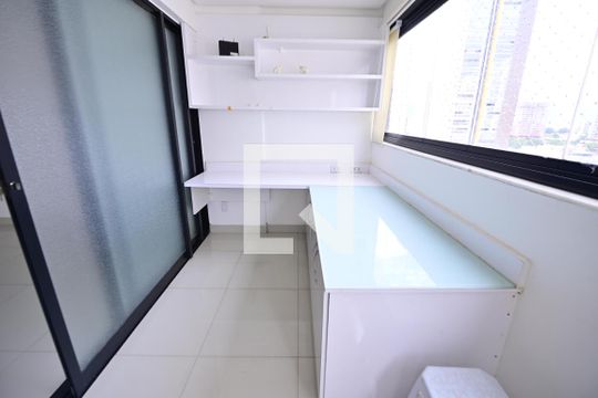 Varanda da Sala de apartamento à venda com 3 quartos, 123m² em Setor Bueno, Goiânia