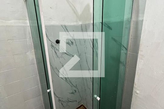 Banheiro de casa para alugar com 1 quarto, 40m² em Tomás Coelho, Rio de Janeiro