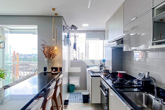 Cozinha de apartamento à venda com 2 quartos, 57m² em Catumbi, São Paulo