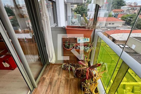 Sacada de kitnet/studio para alugar com 1 quarto, 34m² em Vila Madalena, São Paulo
