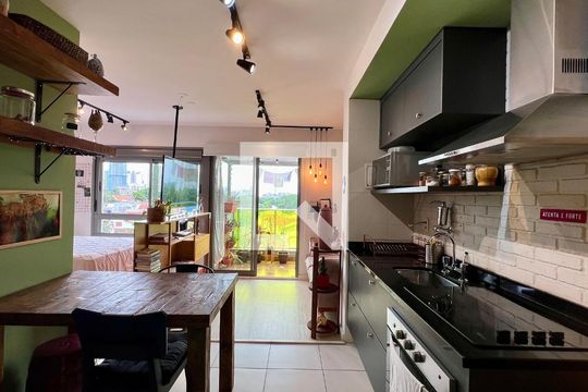 Cozinha de kitnet/studio para alugar com 1 quarto, 34m² em Vila Madalena, São Paulo