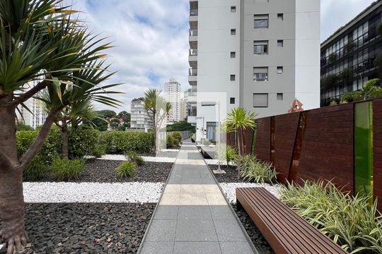 Área comum de kitnet/studio para alugar com 1 quarto, 34m² em Vila Madalena, São Paulo