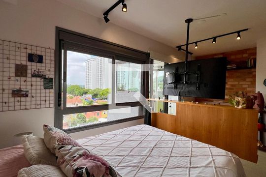 Quarto de kitnet/studio para alugar com 1 quarto, 34m² em Vila Madalena, São Paulo