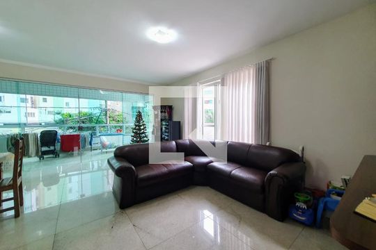 Sala de apartamento à venda com 4 quartos, 223m² em União, Belo Horizonte