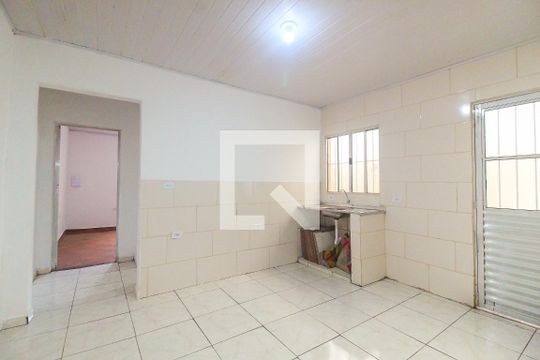 Cozinha de casa para alugar com 1 quarto, 50m² em Parada Xv de Novembro, São Paulo