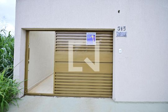 Fachada de casa para alugar com 3 quartos, 120m² em Jardim Atlantico, Goiânia