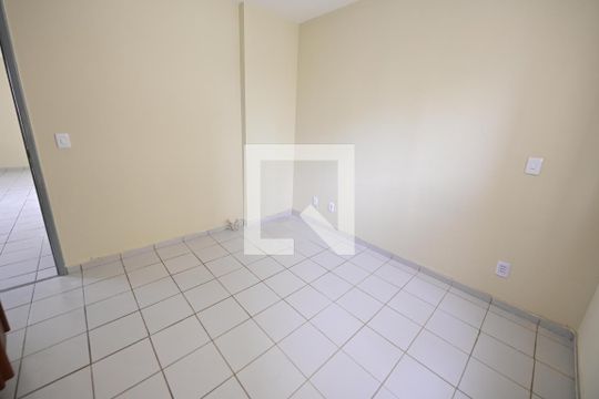 Quarto 2 de apartamento para alugar com 2 quartos, 43m² em Jardim Atlantico, Goiânia