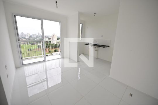 Sala de apartamento para alugar com 2 quartos, 43m² em Jardim Atlantico, Goiânia