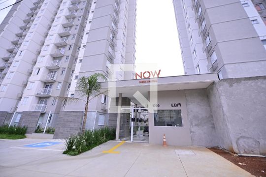 Fachada de apartamento para alugar com 2 quartos, 43m² em Jardim Atlantico, Goiânia