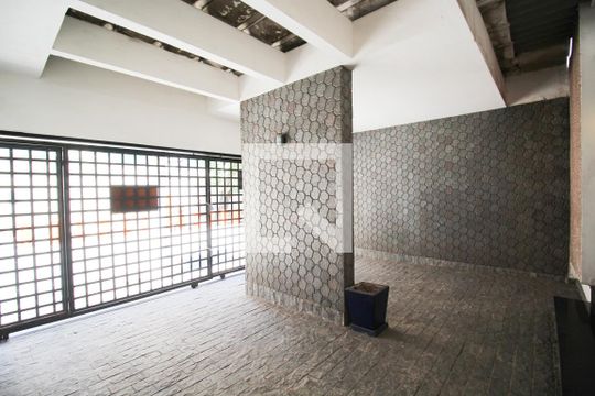 Garagem de casa à venda com 3 quartos, 123m² em Vila Olímpia, São Paulo