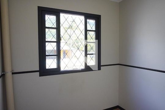 Escritório de casa de condomínio para alugar com 3 quartos, 1000m² em Lagoa da Conceição, Florianópolis