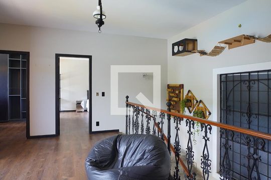 Sala 2 de casa de condomínio para alugar com 3 quartos, 1000m² em Lagoa da Conceição, Florianópolis