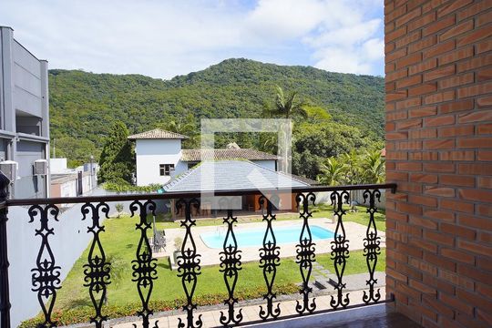 Varanda da suite 2 de casa de condomínio para alugar com 3 quartos, 1000m² em Lagoa da Conceição, Florianópolis